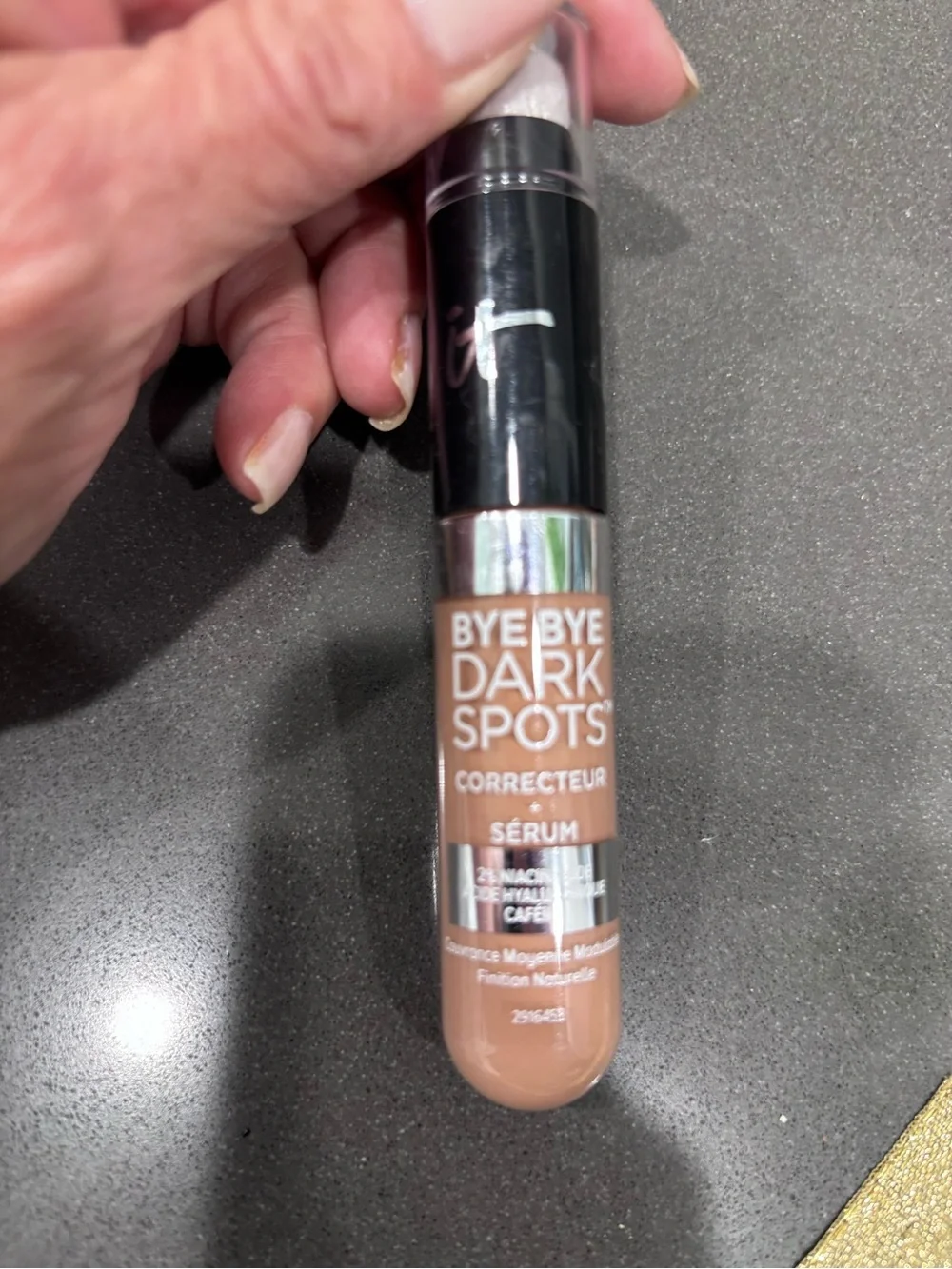 it cosmetics Bye Bye Dark Spots Concealer Duo - Tan Beige